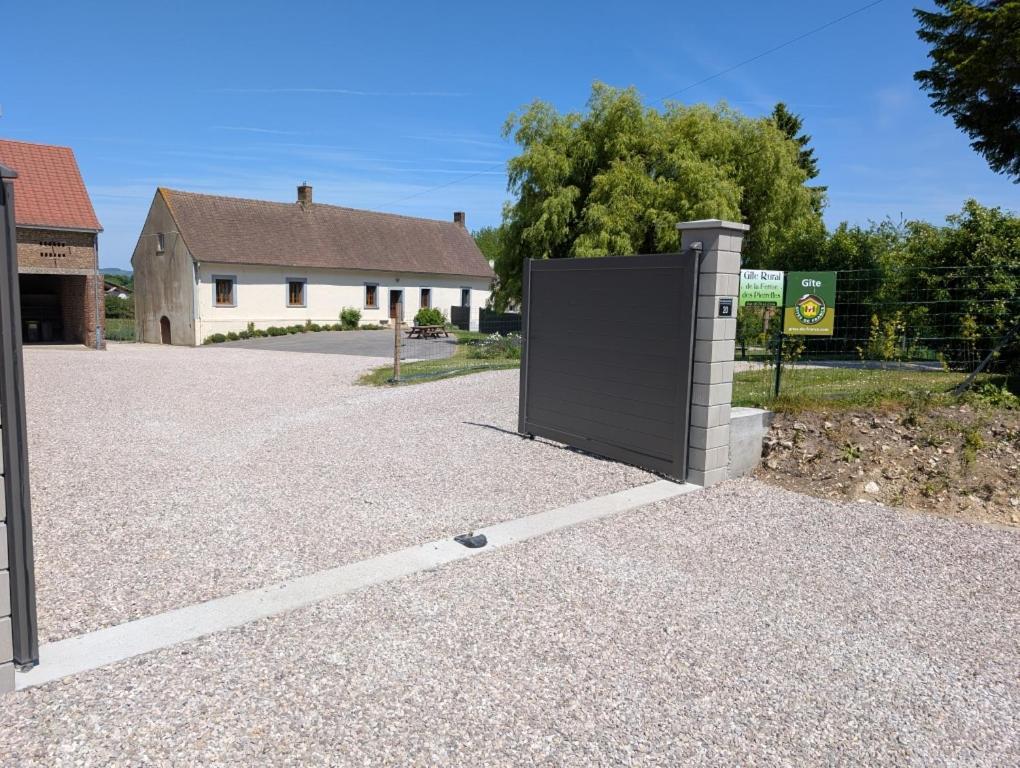La Ferme Des Pierrettes Villa Menneville Dış mekan fotoğraf